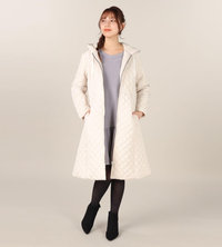 この秋ぴったりのロングコート LAISSE PASSE